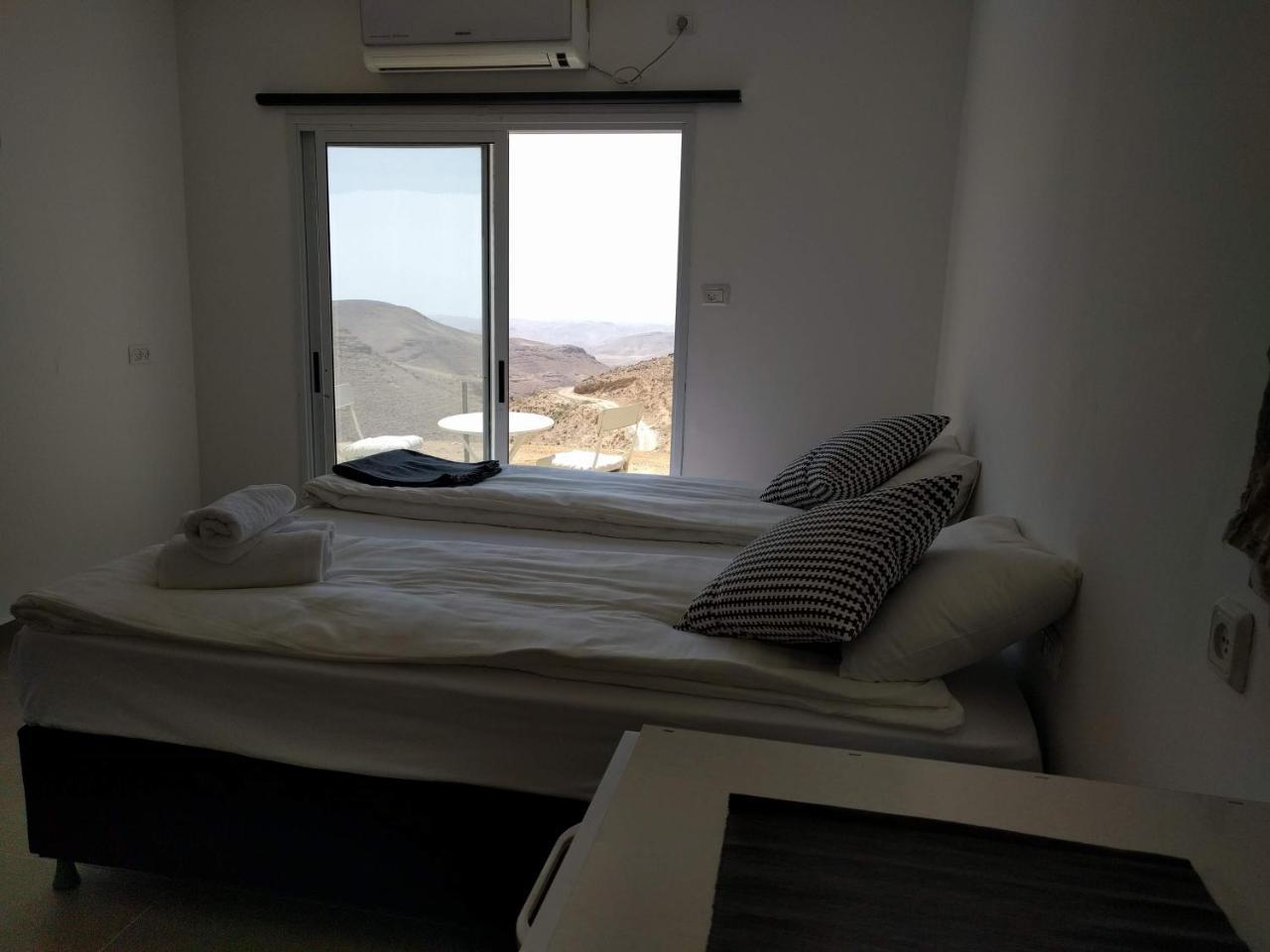 Dead Sea Desert'S Edge Arad Exterior photo